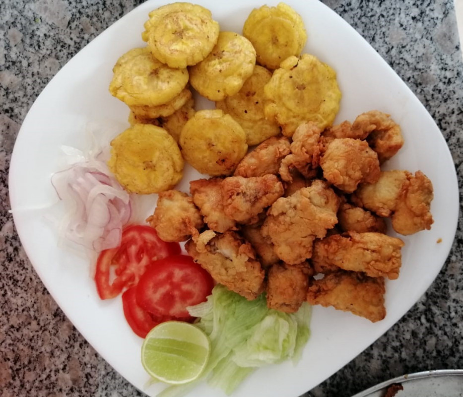CHICHARRÓN DE PESCADO