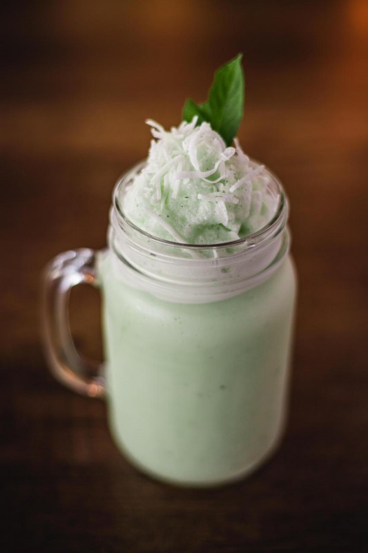 Limonada de Coco y Hierba Buena