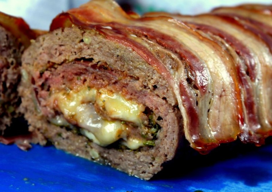 ROLLOS DE CARNE MOLIDA EN SALSA NAPOLITANA