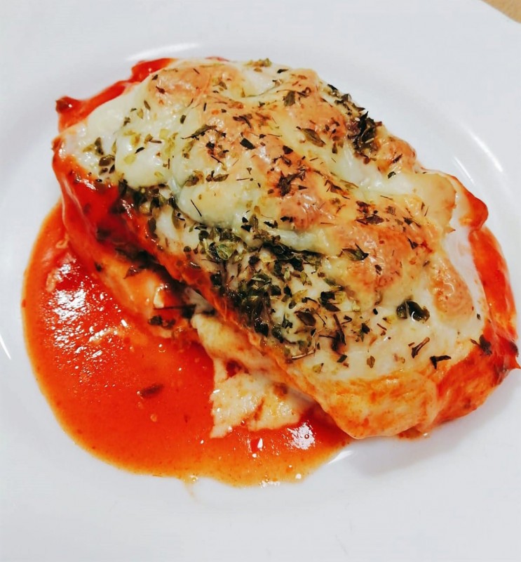 POLLO A LA NAPOLITANA